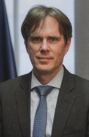 dr. Erik Kerševan
