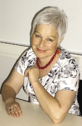 mag. Božena Macarol