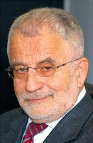 dr. Peter Čeferin