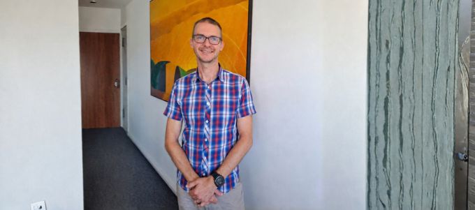 Dr.Benjamin Lesjak Dr.Benjamin Lesjak