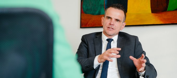 Dr.Matej Avbelj