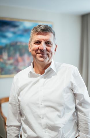 Alesmikeln Profilna