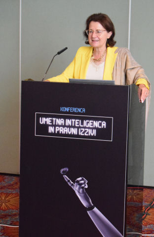 Umetna Inteligenca In Pravni Izzivi 2026